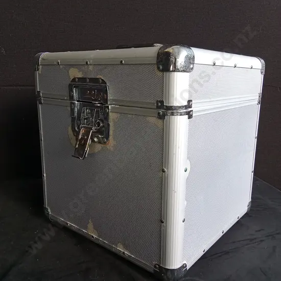 VINYL RECORD CASE L35CM H37CM D35CM