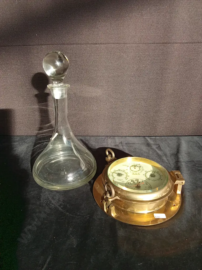 NAUTICAL STYLE BRASS PORTHOLE WEATHER STATION AND VINTAGE GLASS DECANTER H33CM Image 1++