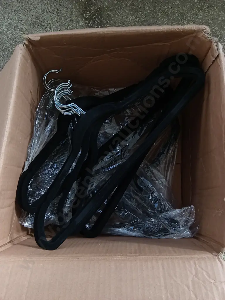 BOX OF BLACK VELVET HANGERS Image 1++