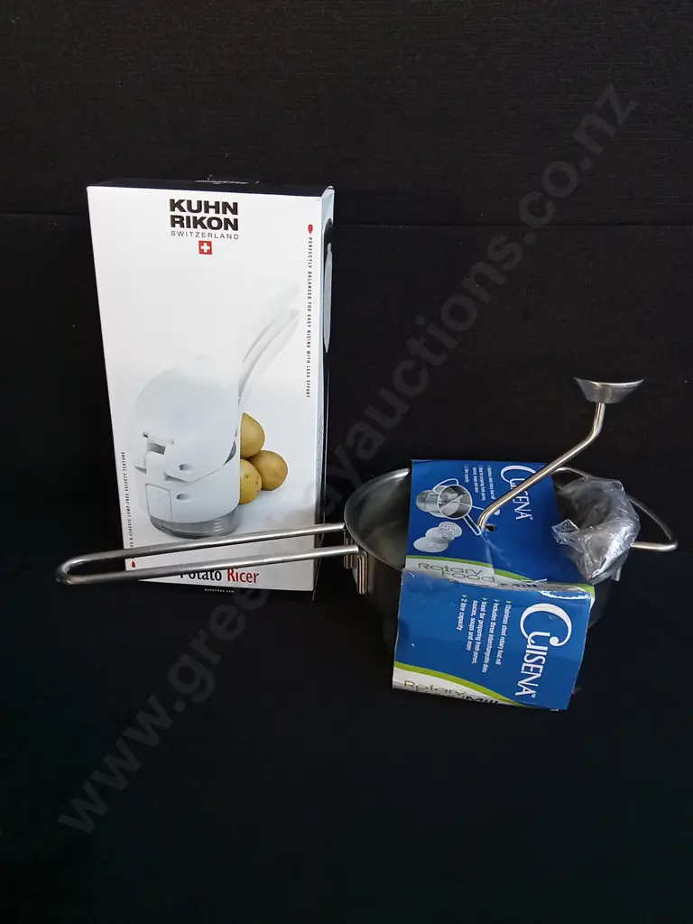 PAIR OF BRAND NEW KITCHEN PREP ITEMS, POTATO RICER AND ROTARY FOOD MILL Image 1++