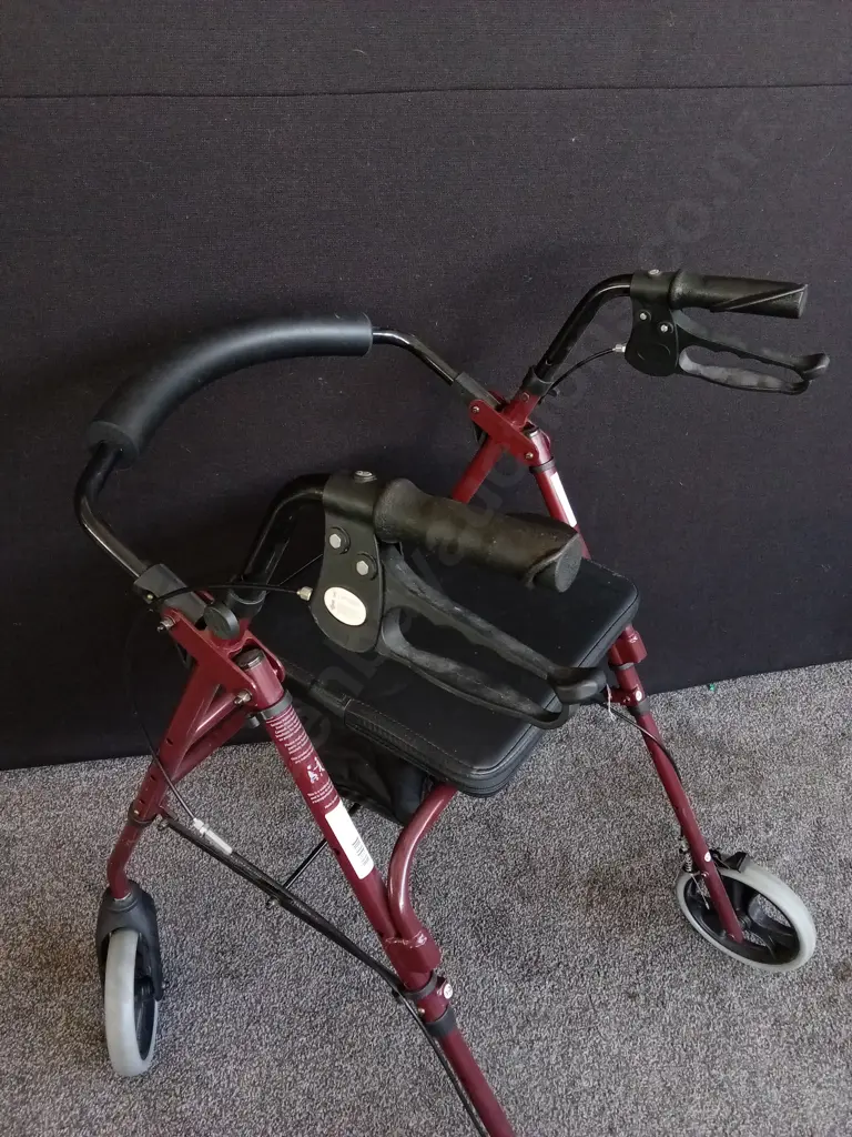 4 WHEEL RED MOBILITY ROLLATOR WALKER, H 97 CM Image 1++