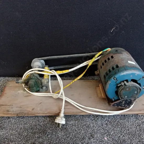 VINTAGE AC INDUCTION MOTOR