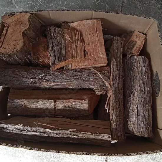 BOX OF TEA TREE WOOD