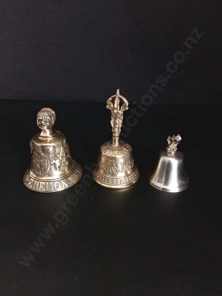 3 BELLS 2 ARE BRASS TALLEST H11CM Image 1++