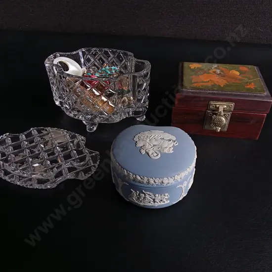 3 TRINKET BOXES INCLUDING CONTENTS