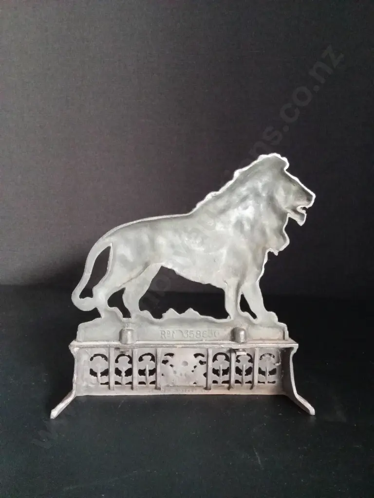VINTAGE BRASS BRITISH LION H22.5CM Image 1++