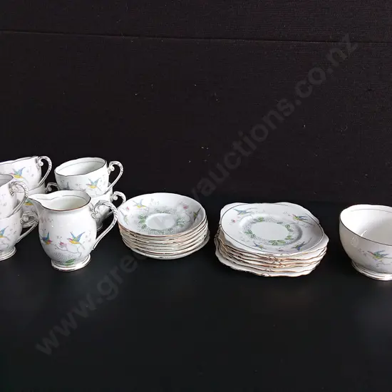 VINTAGE ROYAL GRAFTON FINE BONE CHINA TEA SET, 23 PIECES, TALLEST H 10 CM