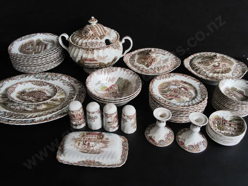 VINTAGE JOHNSON BROTHERS HERITAGE HALL IRONSTONE DINNERWARE SET, 60 PIECES, TALLEST H 25 CM, DAMAGE PICTURED Image 1++