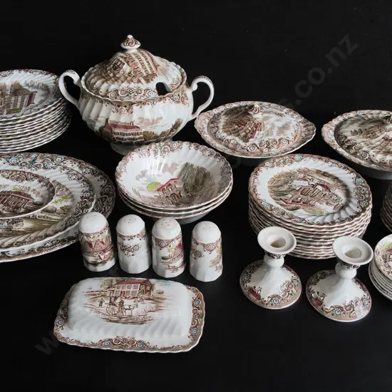 VINTAGE JOHNSON BROTHERS HERITAGE HALL IRONSTONE DINNERWARE SET, 60 PIECES, TALLEST H 25 CM, DAMAGE PICTURED