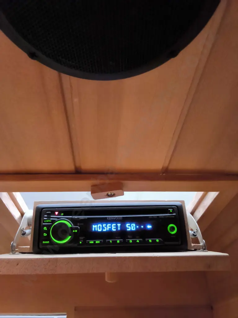* UPDATED DESCRIPTION * AS NEW 2 PERSON "INFRARED SAUNAS" CEDAR WOOD INDOOR INFRARED SAUNA Image 1++
