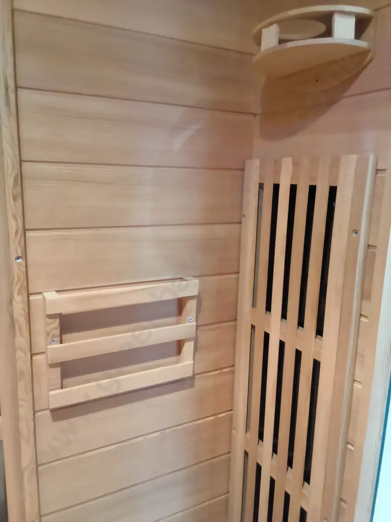 * UPDATED DESCRIPTION * AS NEW 2 PERSON "INFRARED SAUNAS" CEDAR WOOD INDOOR INFRARED SAUNA Image 1++