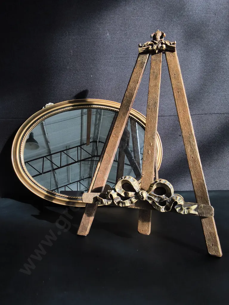 VINTAGE BRASS TONED EASEL AND OVAL VANITY MIRROR, EASEL H 55 CM, MIRROR W 53 CM Image 1++