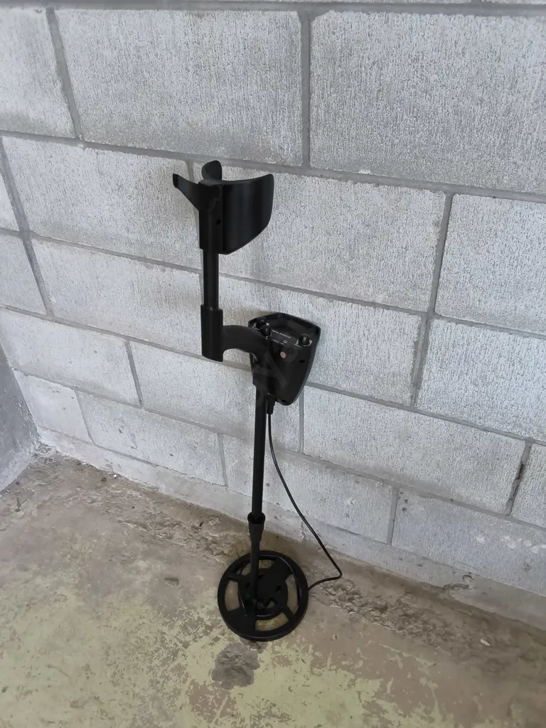 METAL DETECTOR WORKING Image 1++