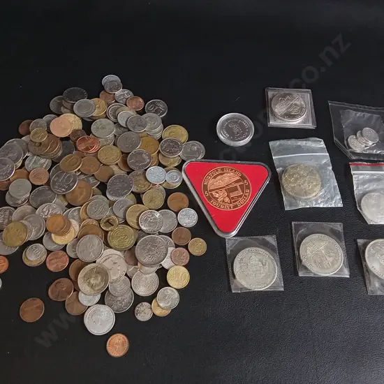 COLLECTION OF FOREIGN COINS, AND INDIVIDUAL COMMEMORATIVE COINS