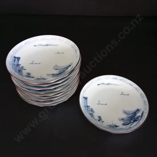 10 JAPANESE ARITA WARE PORCELAIN BOWLS DIA 14CM