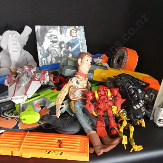 COLLECTION OF TOYS MOSTLY NURF GUNS