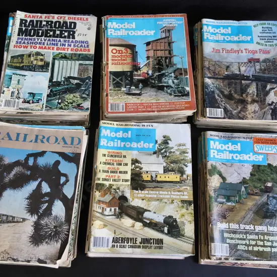 COLLECTION OF VINTAGE 1970'S-1980'S MODEL RAILROADER MAGAZINES