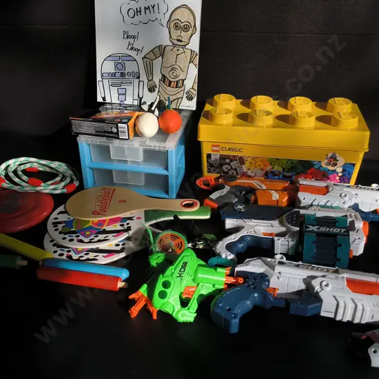 MIX OF TOYS