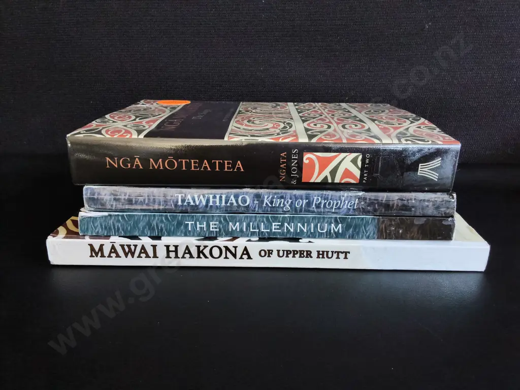 4 BOOKS ON MĀORI HISTORY AND CULTURE Image 1++