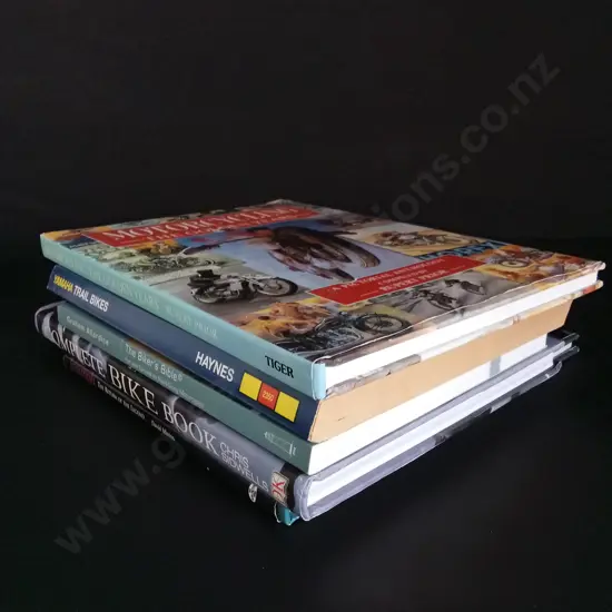 5 BOOKS ABOUT MOTORBIKES