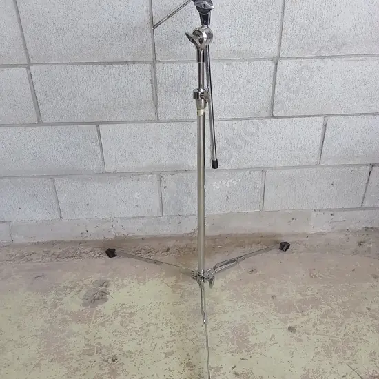 STRAIGHT CYMBAL STAND