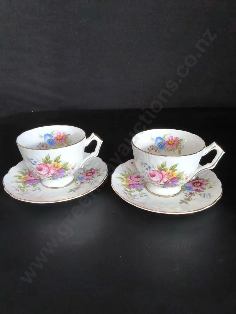 2 VINTAGE AYNSLEY TEACUP AND SAUCER SETS Image 1++