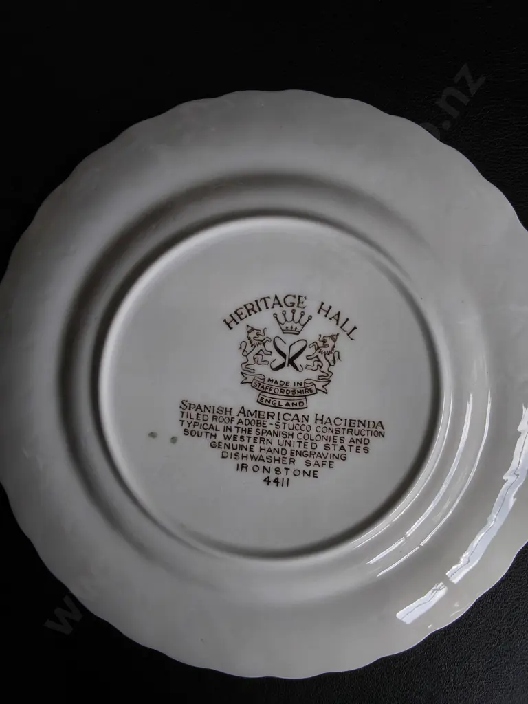 VINTAGE JOHNSON BROTHERS HERITAGE HALL IRONSTONE TEA AND DESSERT COFFEE SERVICE SET, 59 PIECES, TALLEST H 25 CM, DAMAGE Image 1++