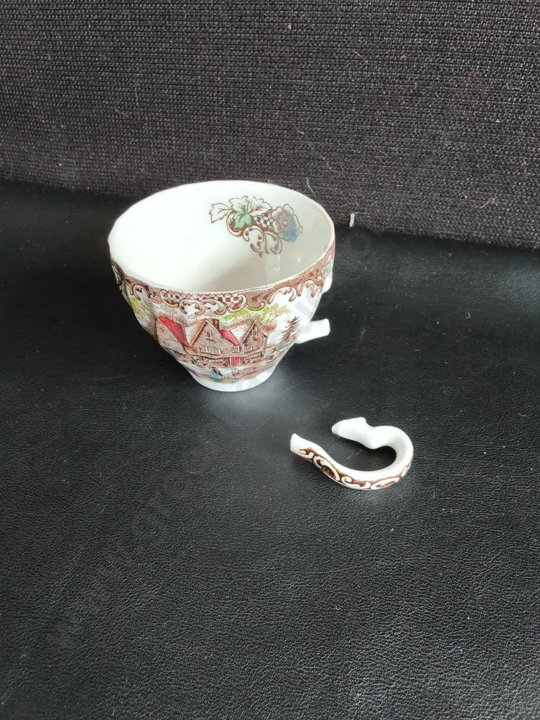 VINTAGE JOHNSON BROTHERS HERITAGE HALL IRONSTONE TEA AND DESSERT COFFEE SERVICE SET, 59 PIECES, TALLEST H 25 CM, DAMAGE Image 1++