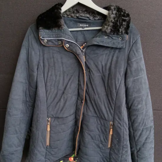 MACJAYS FAUX FUR COLLAR COAT SIZE 16