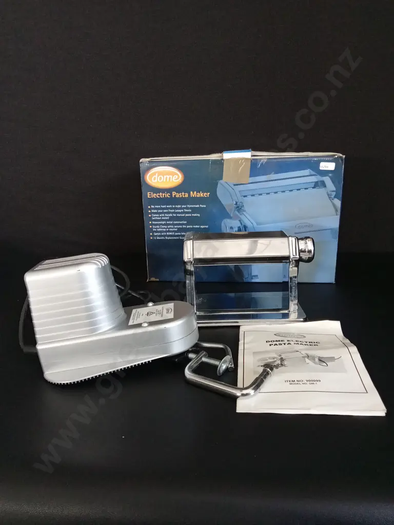 DOME ELECTRIC PASTA MAKER Image 1++