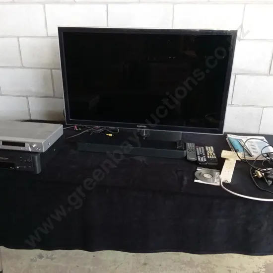SAMSUNG 40 INCH TV INCLUDING SOUND BAR, DVD PLAY AND VHS PLAYER