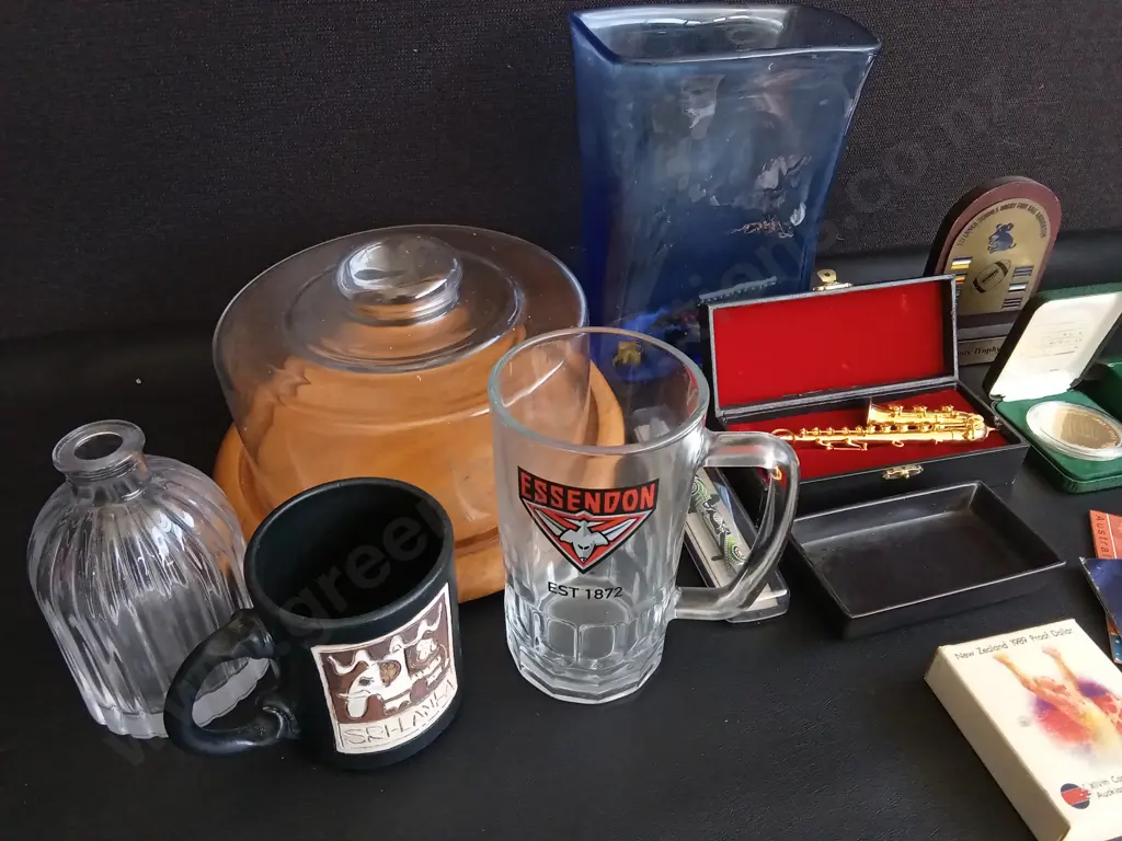 MISCELLANEOUS MIX OF ITEMS Image 1++