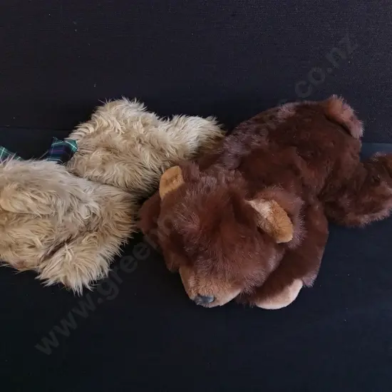 PAIR OF VINTAGE TEDDY BEARS, WIDEST W 47 CM