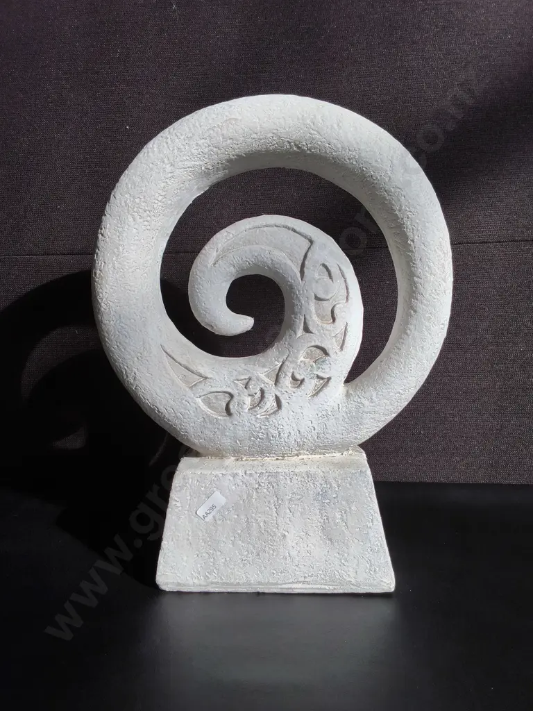 KORU SWIRL SCULPTURE, H 42 CM Image 1++