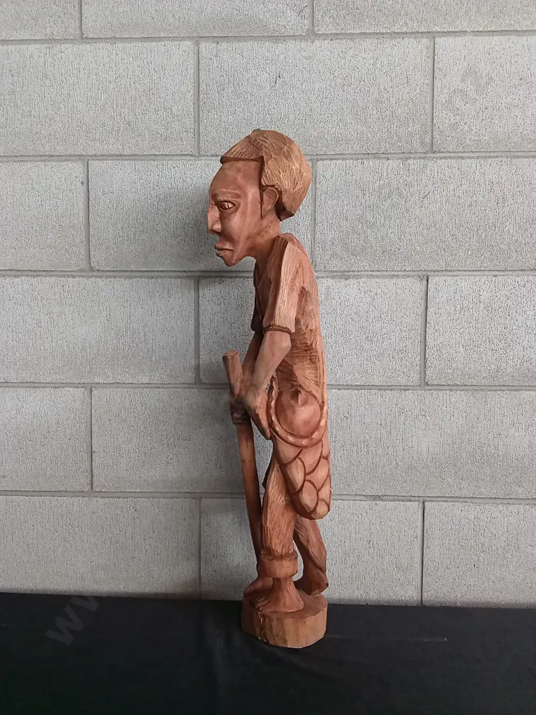 HAND CARVED AFRICAN WOODEN SCULPTURE, HEIGHT 76CM Image 1++