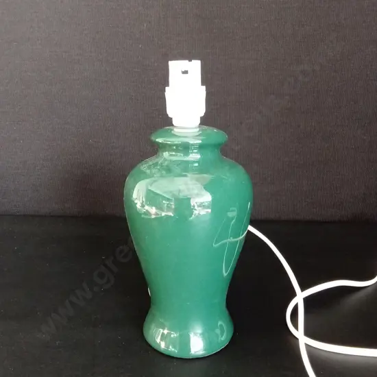 GREEN CERAMIC LAMP H24CM WORKING