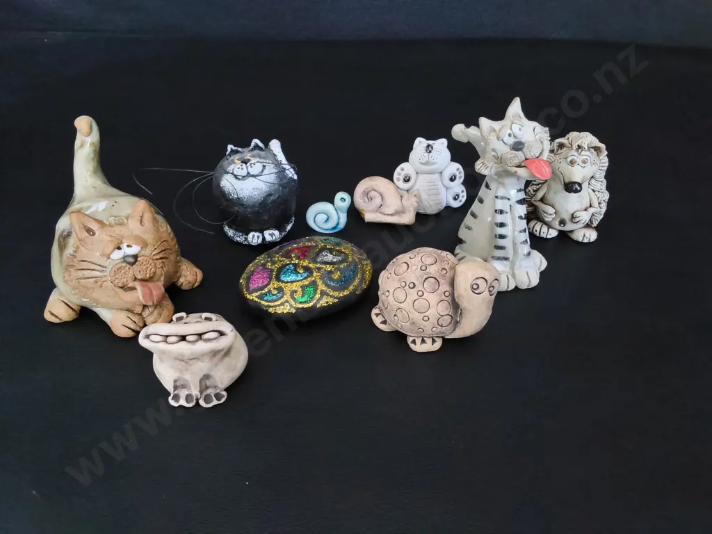 10 ANIMAL FIGURINES TALLEST H9CM Image 1++