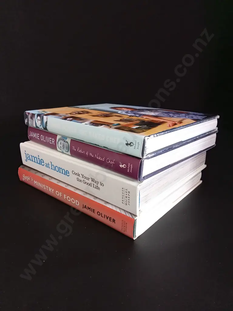 4 JAMIE OLIVER COOKBOOKS Image 1++