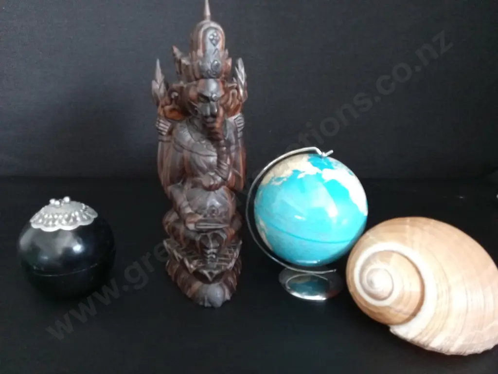 MIX OF ITEMS TALLEST H30CM Image 1++