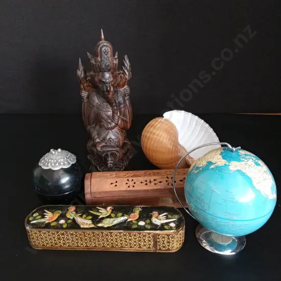 MIX OF ITEMS TALLEST H30CM