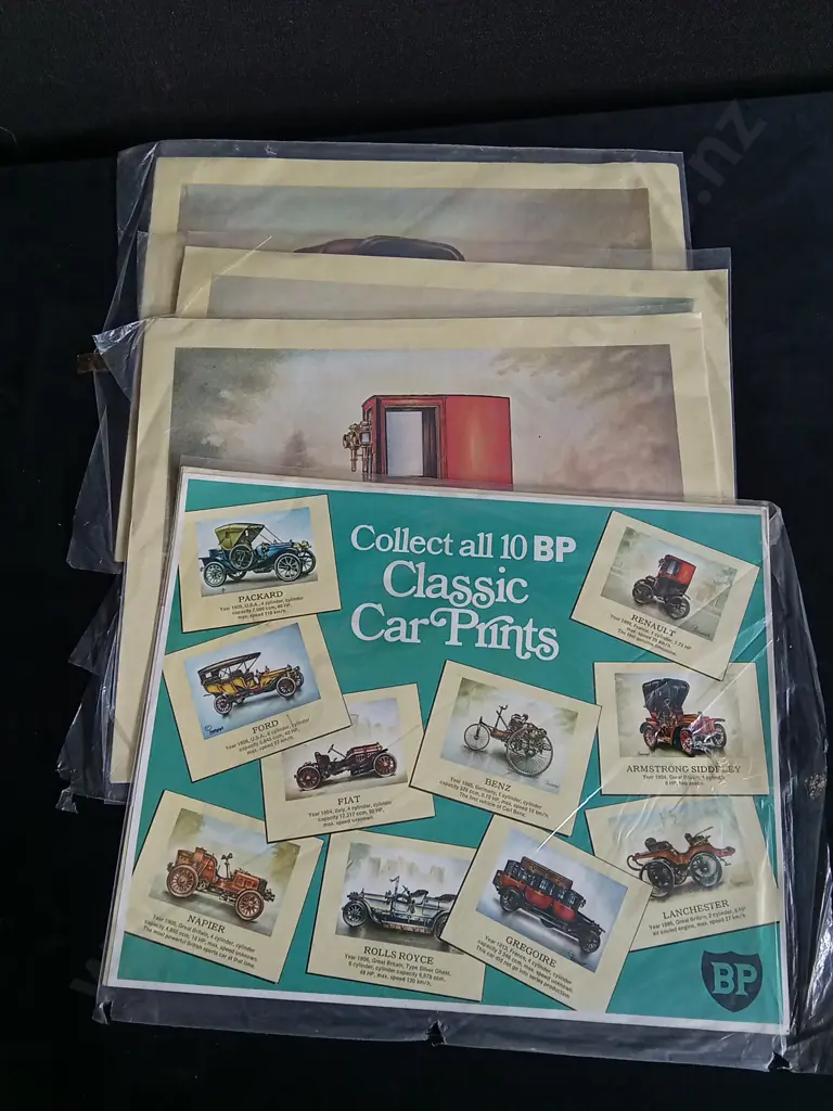 4 PIECES VINTAGE BP CLASSIC CAR PRINTS Image 1++