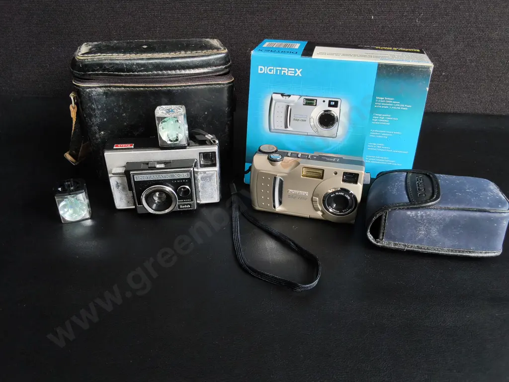 DIGITREX DIGITAL CAMERA WITH CASE, AND VINTAGE KODAK INSTAMATIC X-35 FILM CAMERA Image 1++
