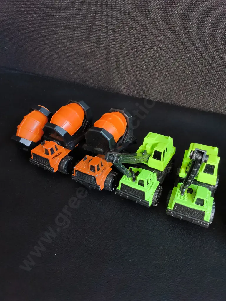 COLLECTION OF VINTAGE TONKA MICRO MACHINES CONSTRUCTION VEHICLE DIE CASTS Image 1++