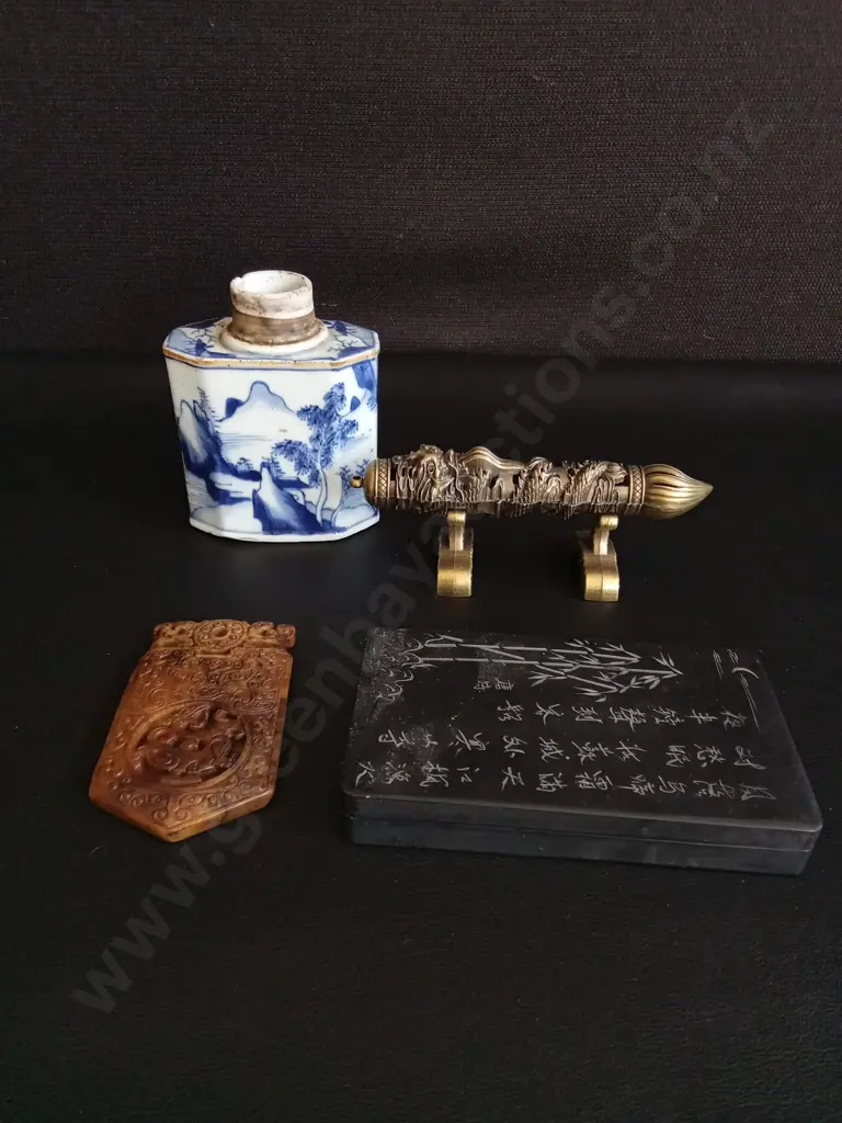 CHINESE CARVED STONE PLAQUE, INSCRIBED INKSTONE, PORCELAIN INKWELL, AND INCENSE BURNER, TALLEST H 11 CM Image 1++