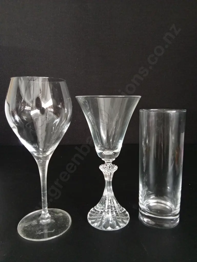 3 SETS OF GLASSES TALLEST H20CM Image 1++