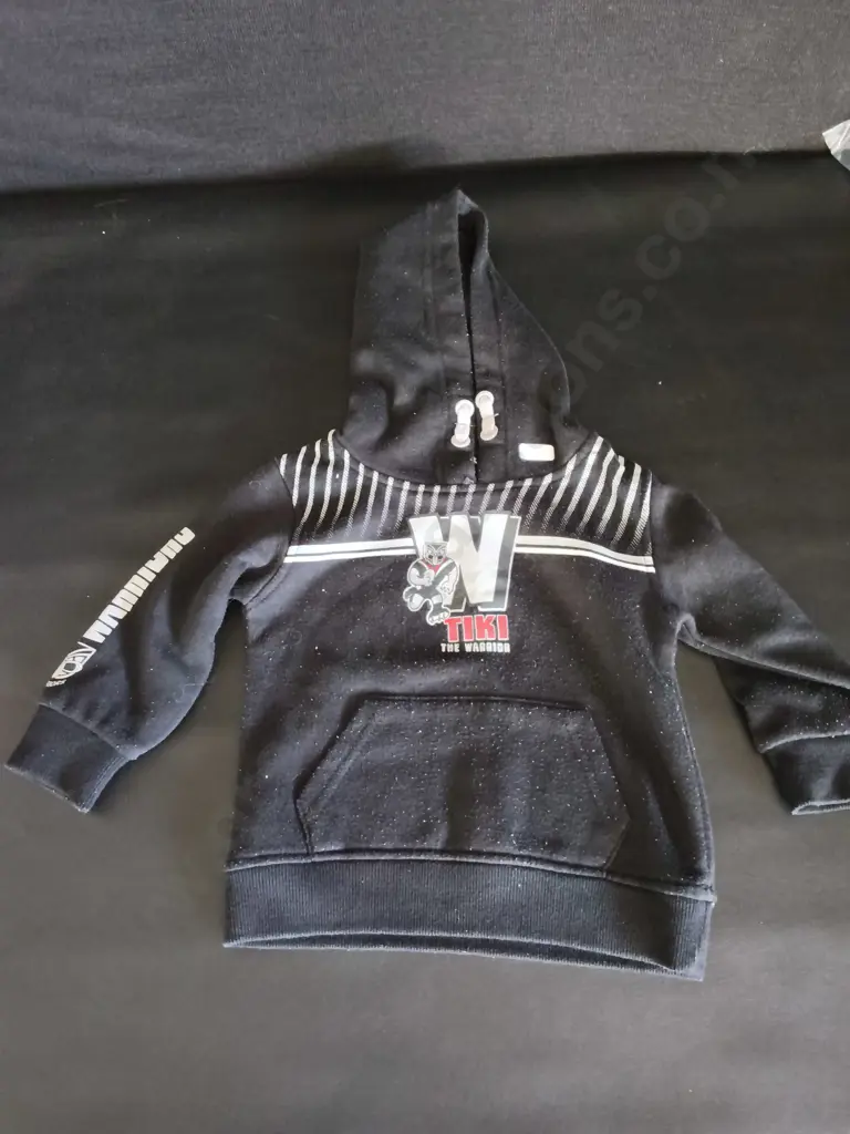 CHILDRENS TIKI THE WARRIOR HOODIE SIZE 2 Image 1++