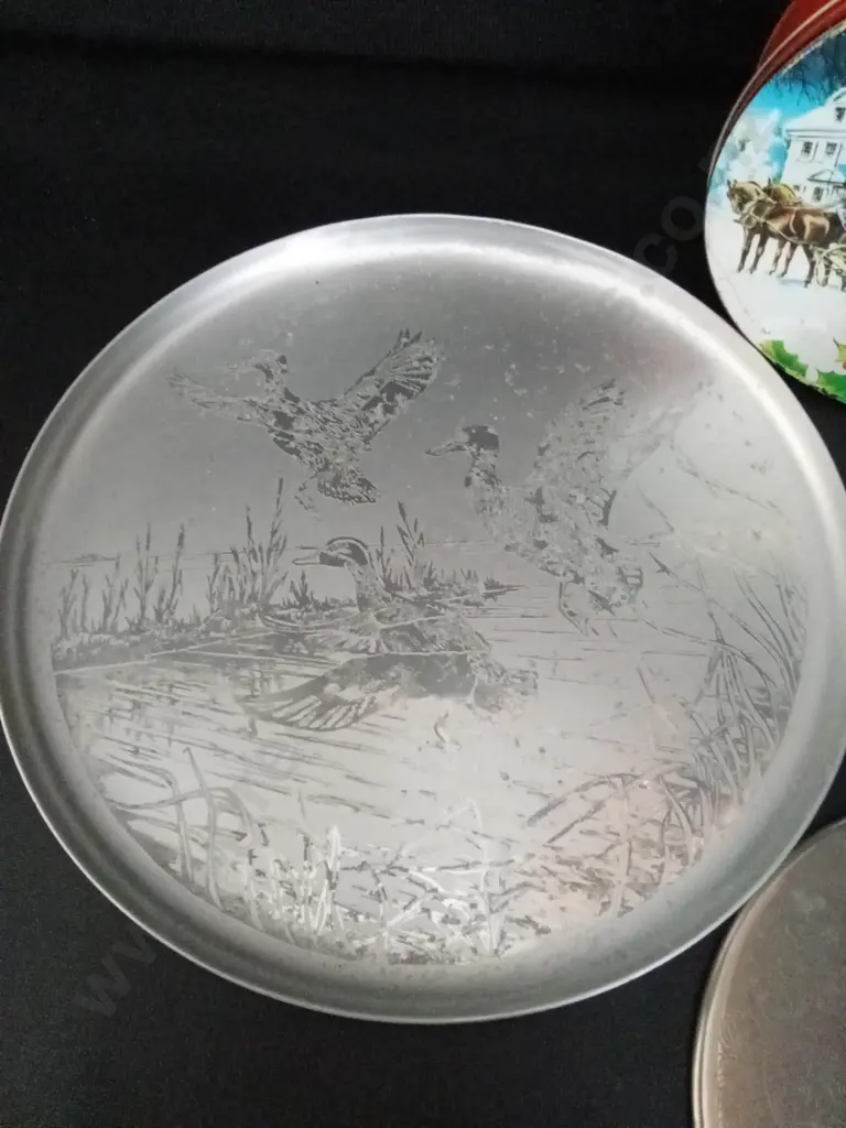 4 DECORATIVE ITEMS LARGEST DIA 32CM Image 1++