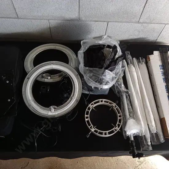 PHOTOGRAPHY LIGHTING KIT INCLUDING TWO RING LIGHTS, AND CARRYING CASES