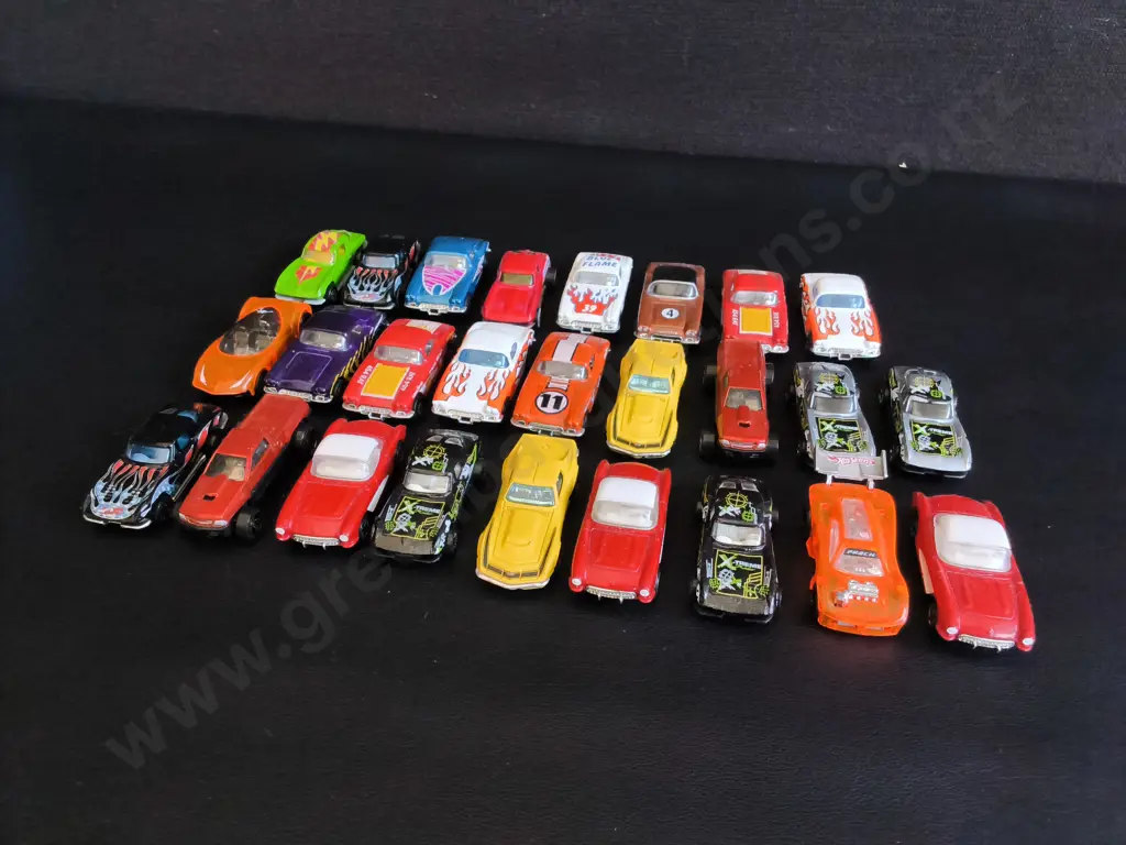 COLLECTION OF VINTAGE TOY CARS, MATCHBOX AND HOT WHEELS, 25 TOTAL Image 1++