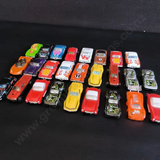 COLLECTION OF VINTAGE TOY CARS, MATCHBOX AND HOT WHEELS, 25 TOTAL